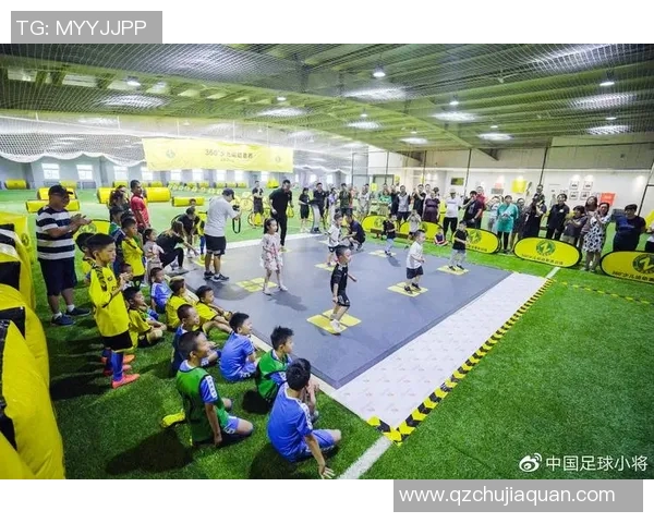 足球明星周宁在赛场上担任的具体位置及其影响力分析